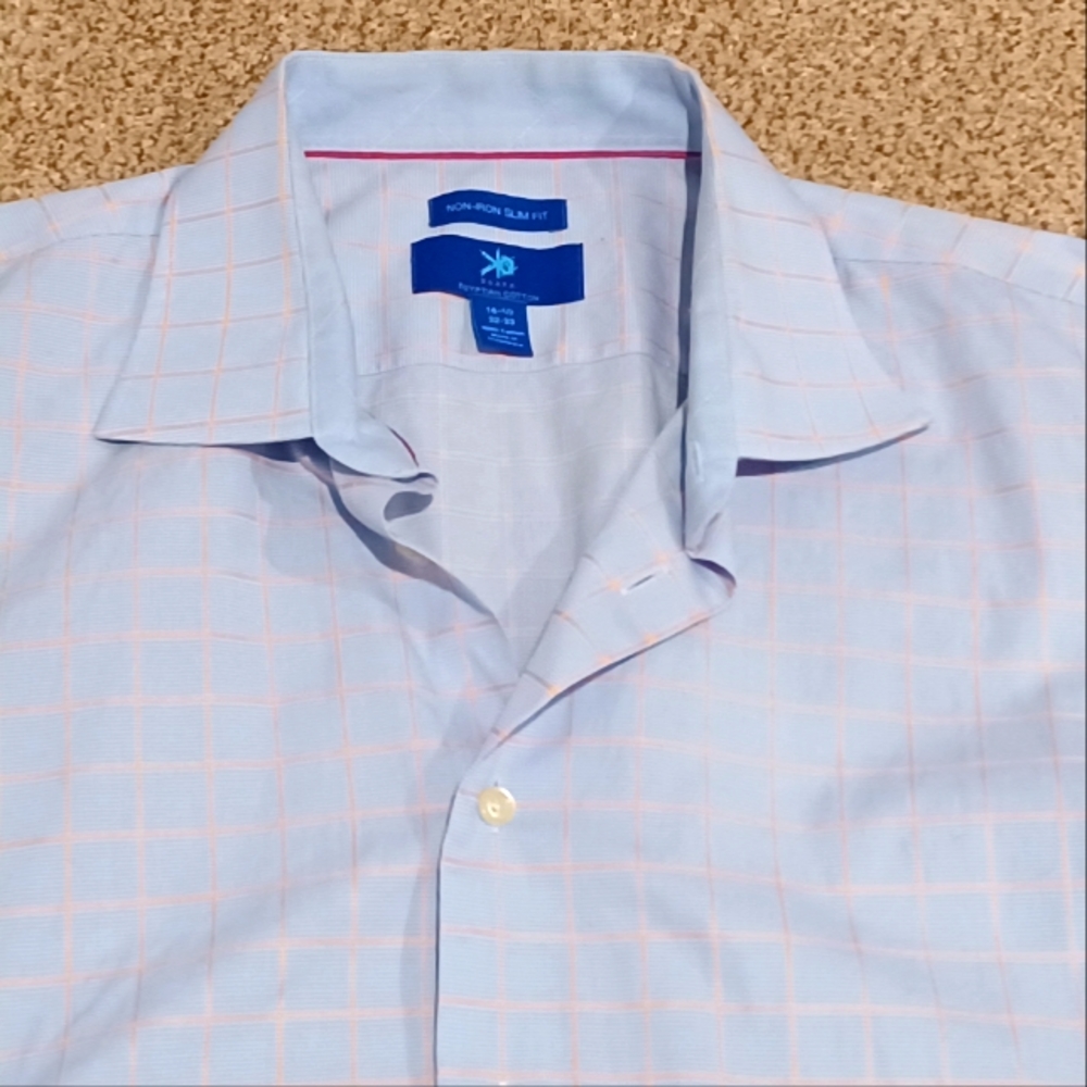 Men's EGARA Wrinkle Free Dress Shirt Button-down, long-sleeved Size 32-33 16.5